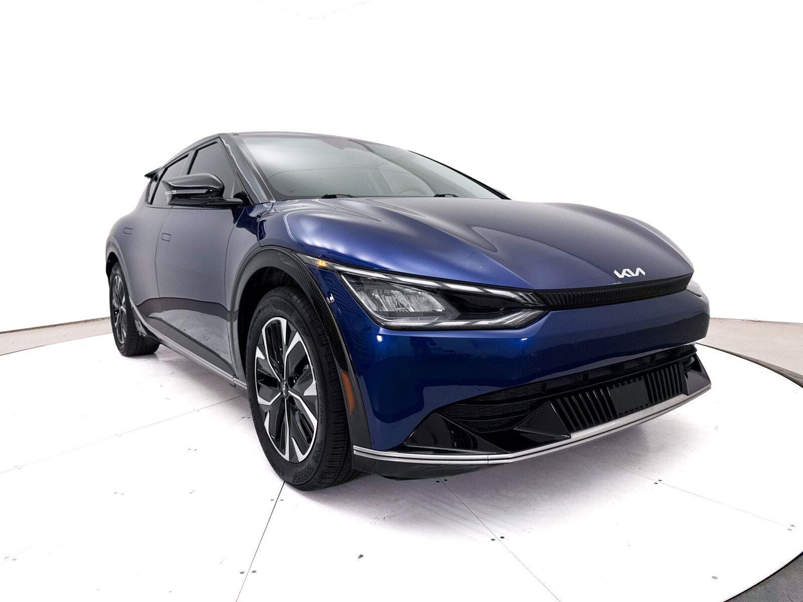 Used 2023 Kia EV6 Wind RWD image 13