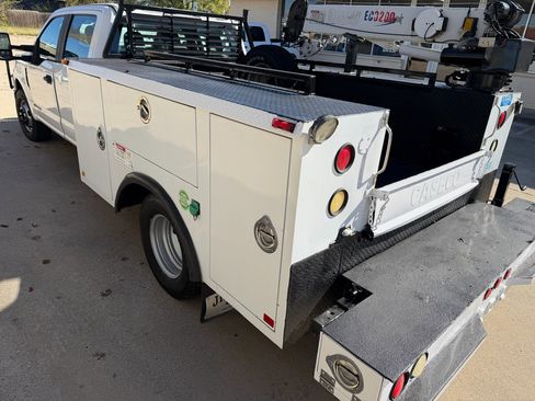 Used 2017 Ford F350 XL w/ Power Equipment Group image 22