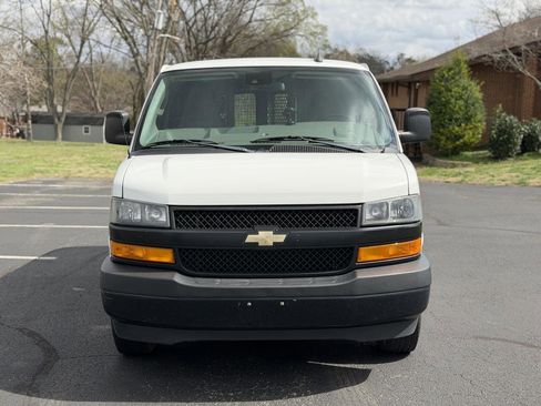 Used 2019 Chevrolet Express 2500 w/ Driver Convenience Package RWD image 8