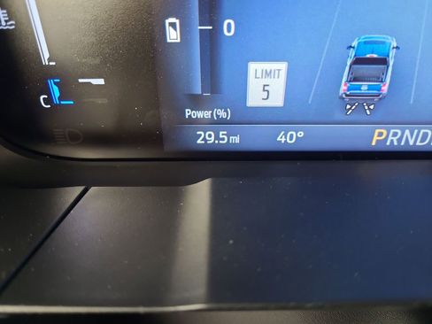 New 2025 Ford Maverick Lariat w/ Black Appearance Package AWD/4WD image 10