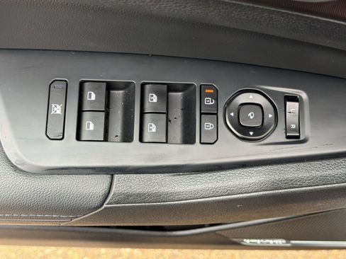 Used 2026 Kia Sportage SX FWD image 11