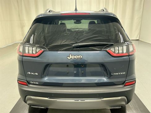 Used 2021 Jeep Cherokee Limited image 21