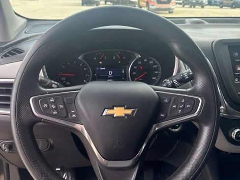 Used 2022 Chevrolet Equinox LT FWD image 24