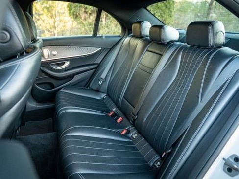 Used 2021 Mercedes-Benz E 350 Sedan w/ Premium Package image 40