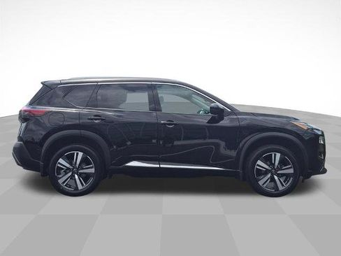 Certified 2023 Nissan Rogue SL AWD/4WD image 2