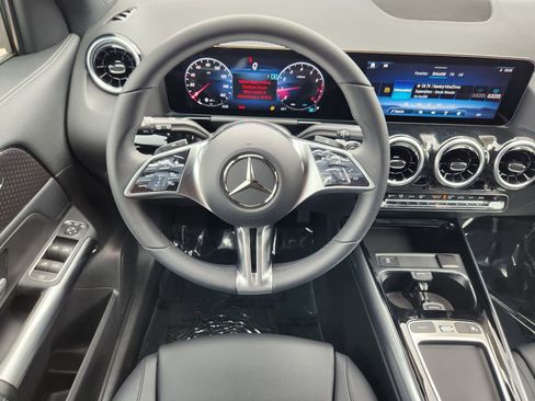New 2026 Mercedes-Benz GLA 250 4MATIC image 25