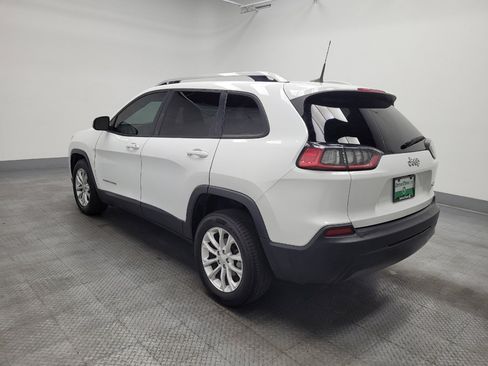 Used 2020 Jeep Cherokee Latitude FWD image 5