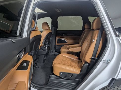 Used 2023 Kia Telluride EX X-Line AWD/4WD image 23