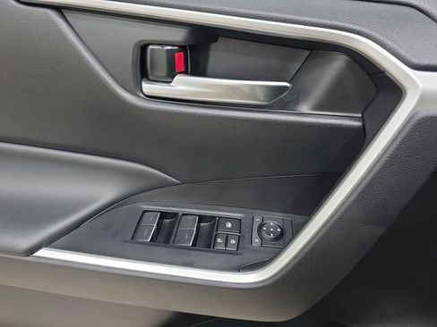 Certified 2023 Toyota RAV4 XLE AWD/4WD image 25