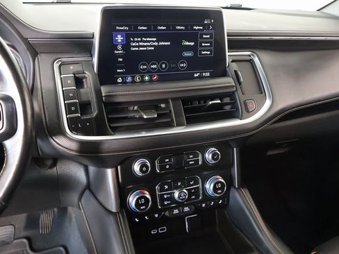 Used 2021 GMC Yukon AT4 w/ Technology Package image 5