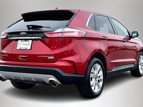 Used 2020 Ford Edge Titanium image 5