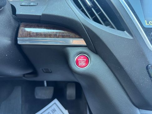 Used 2017 Acura MDX FWD image 29