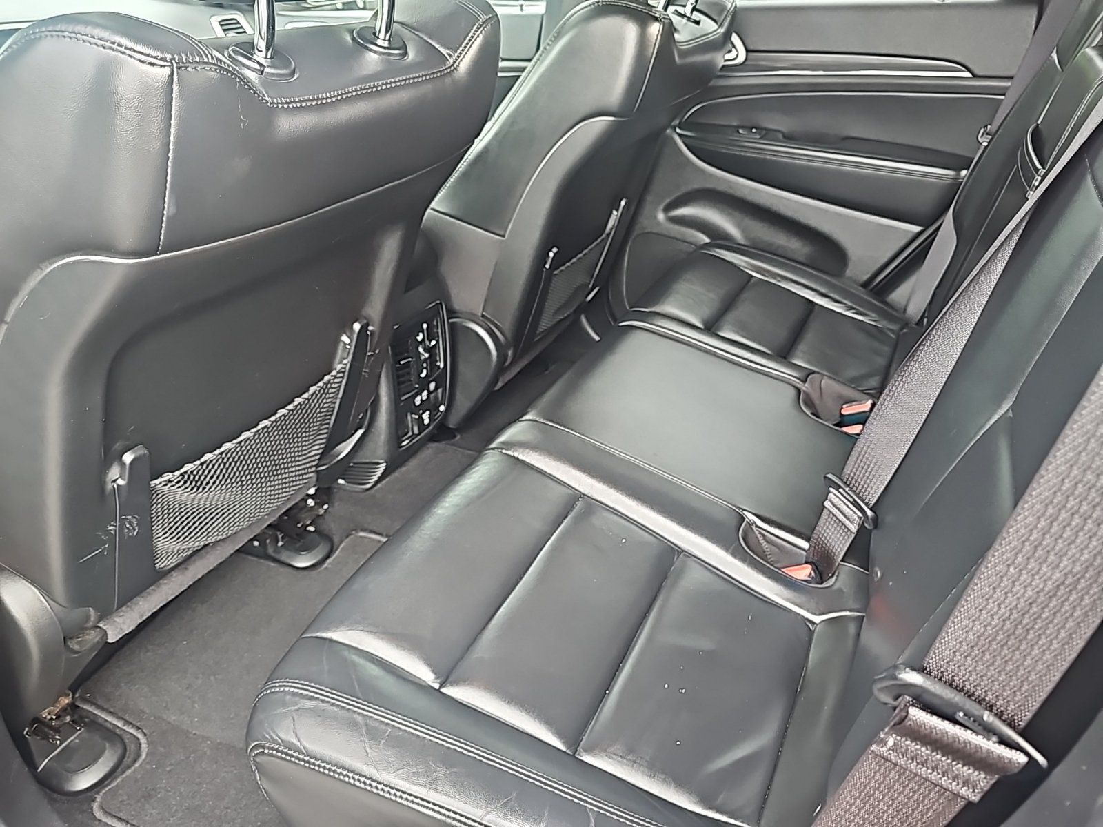 Used 2021 Jeep Grand Cherokee Limited AWD/4WD image 11