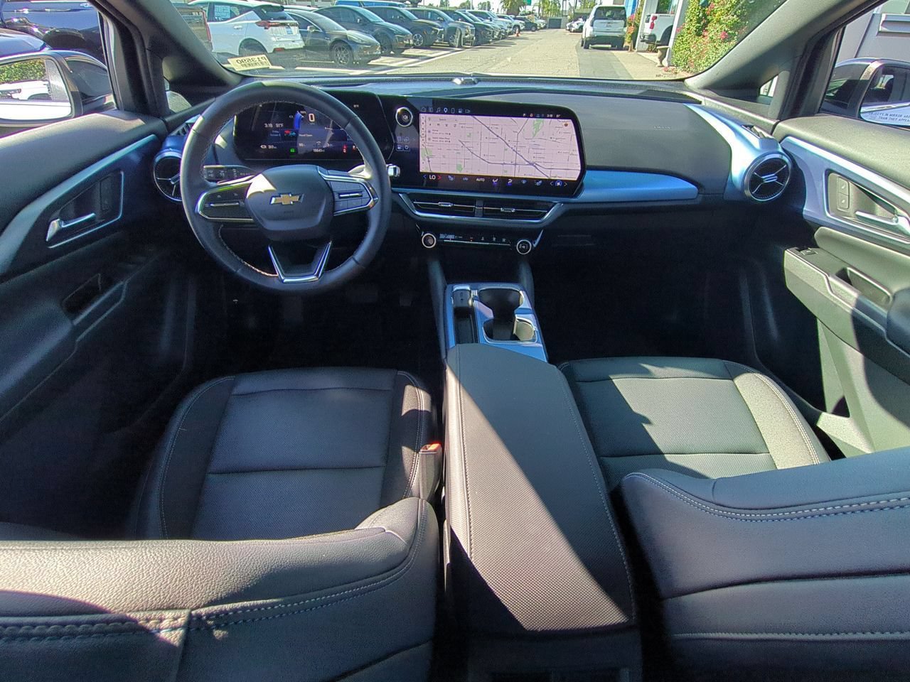 Used 2024 Chevrolet Equinox EV LT w/ LPO, Blackout Package FWD image 19