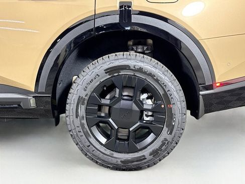 New 2027 Kia Telluride SX X-Pro AWD/4WD image 11