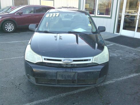 Used 2009 Ford Focus SE image 15