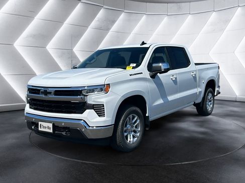 New 2026 Chevrolet Silverado 1500 LT w/ Safety Package RWD image 1