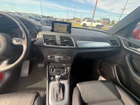 Used 2018 Audi Q3 2.0T Premium Plus w/ Premium Plus Package AWD/4WD image 15