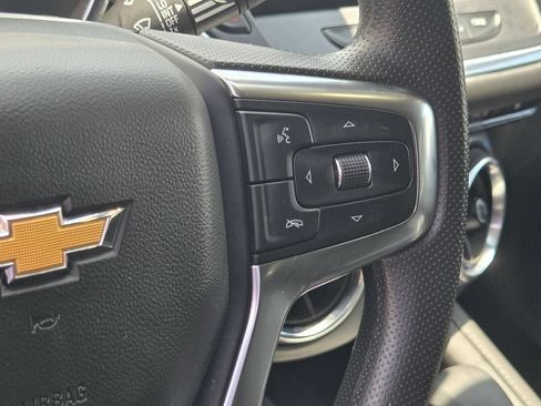 Used 2025 Chevrolet Blazer LT FWD image 18