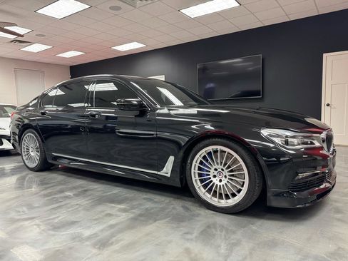 Used 2018 BMW ALPINA B7 xDrive AWD/4WD image 10