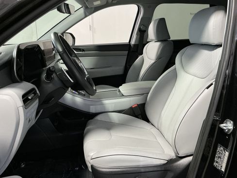 Used 2023 Hyundai Palisade SEL AWD/4WD image 14