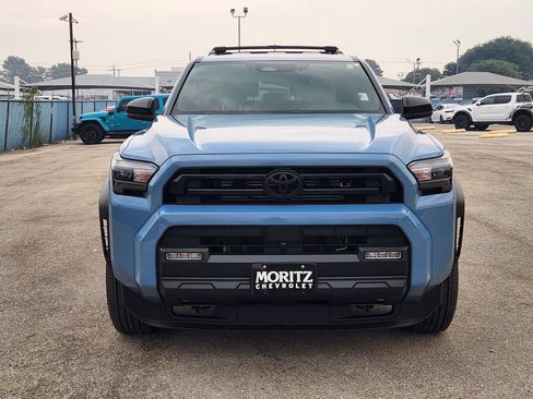 Used 2026 Toyota 4Runner SR5 RWD image 2