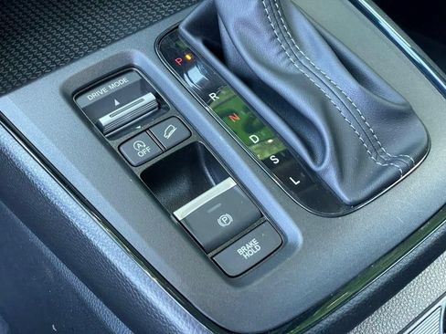 Used 2023 Honda CR-V LX image 20