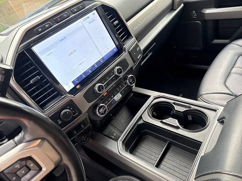 Used 2022 Ford F250 Platinum AWD/4WD image 17