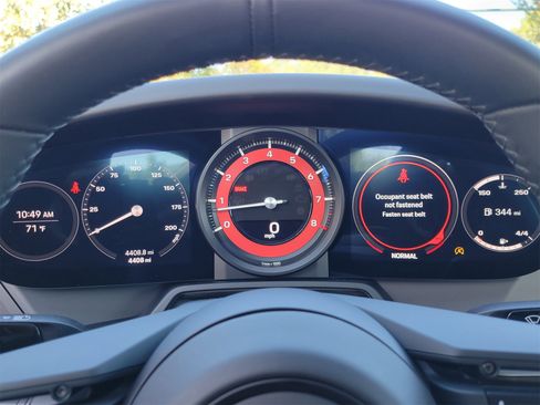 Certified 2024 Porsche 911 Carrera T image 15