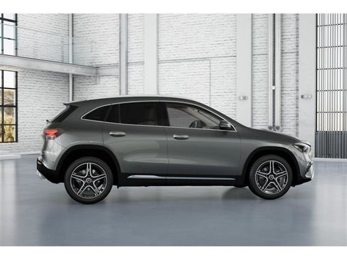 New 2026 Mercedes-Benz GLA 250 GLA 250 image 17