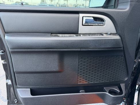 Used 2017 Ford Expedition EL Limited image 13