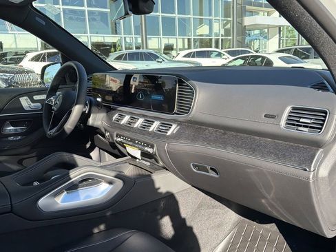 New 2026 Mercedes-Benz GLE 580 4MATIC image 19