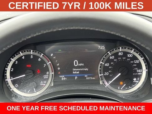 Used 2023 Toyota Highlander XLE FWD image 28