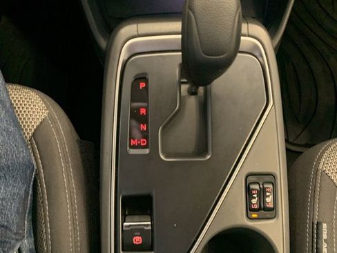 Certified 2024 Subaru Crosstrek 2.0i Premium image 9