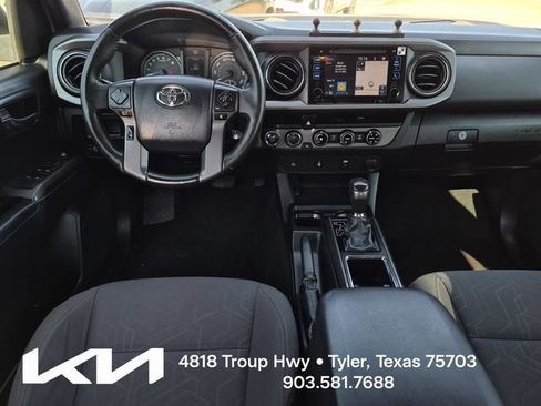 Used 2016 Toyota Tacoma TRD Off-Road w/ Towing Package AWD/4WD image 22