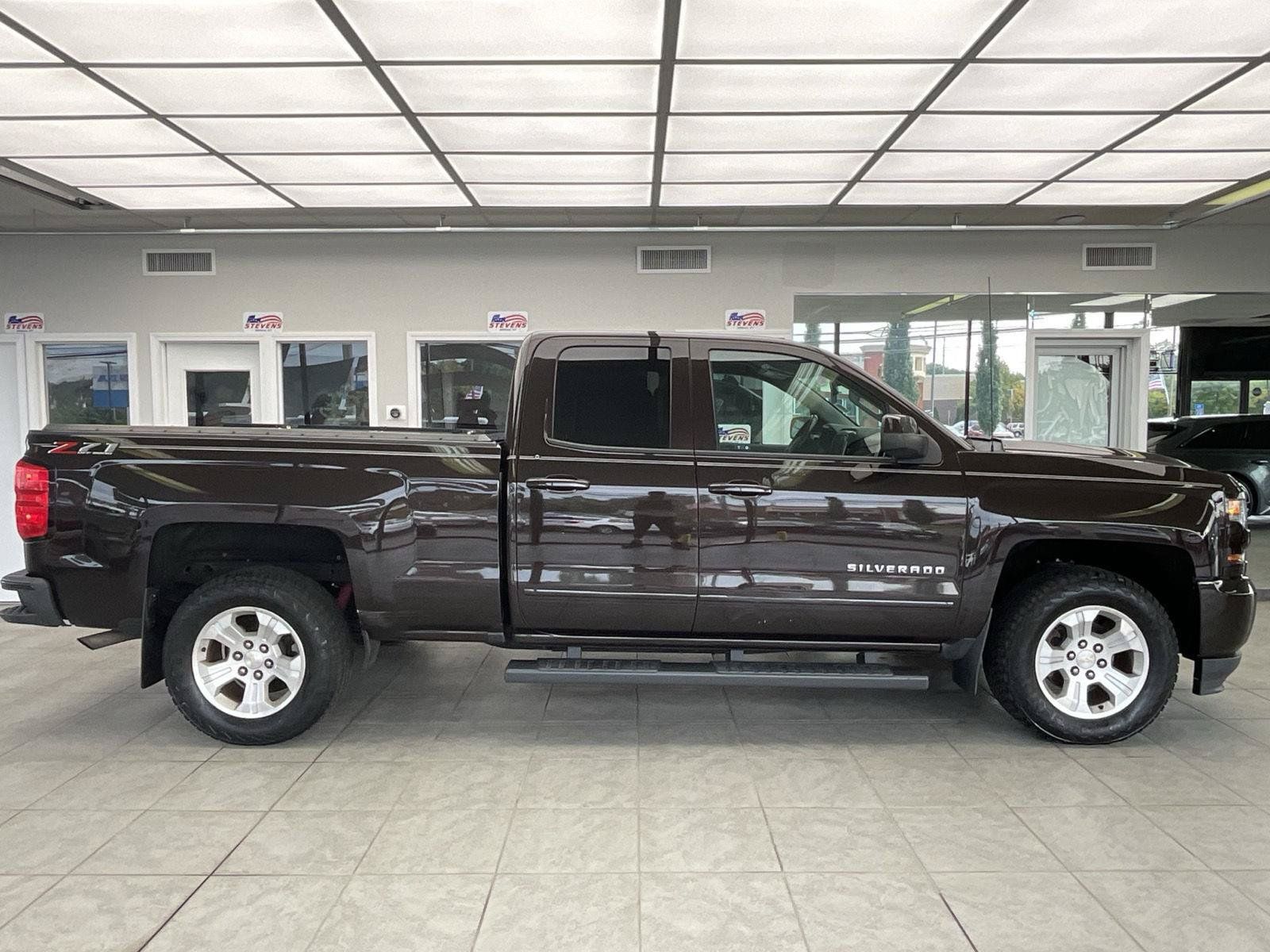 Used 2019 Chevrolet Silverado 1500 LT w/ All Star Edition AWD/4WD image 4