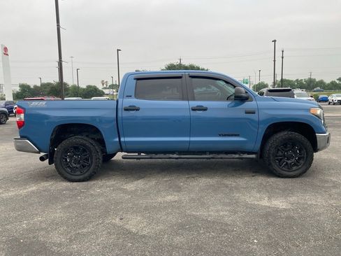 Used 2021 Toyota Tundra SR5 w/ SR5 Upgrade Package RWD image 4