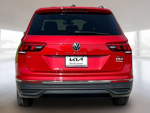 Used 2022 Volkswagen Tiguan SE AWD/4WD image 5