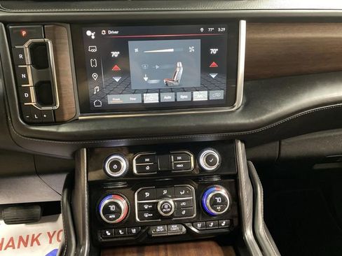 Used 2023 GMC Yukon XL Denali Ultimate image 23