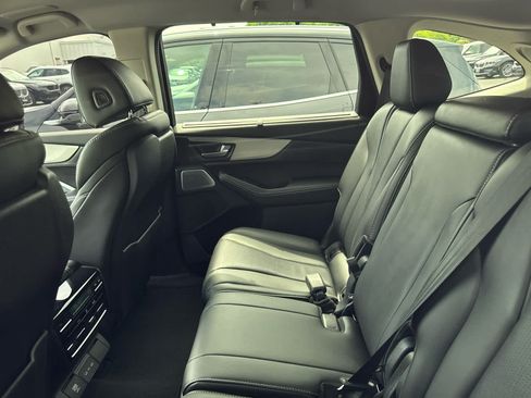 Used 2025 Acura MDX SH-AWD w/ Technology Package image 22