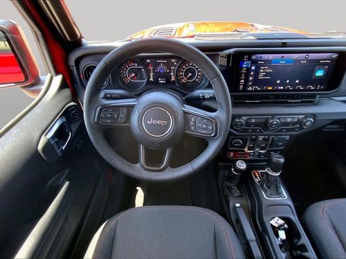Used 2026 Jeep Gladiator Rubicon AWD/4WD image 6