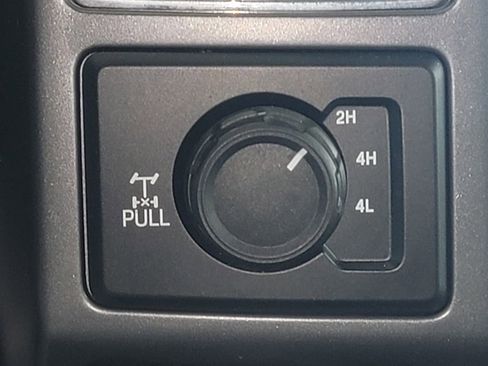 Used 2018 Ford F150 XLT w/ Equipment Group 302A Luxury image 31