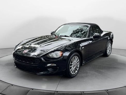 Used 2017 FIAT 124 Spider Classica image 8