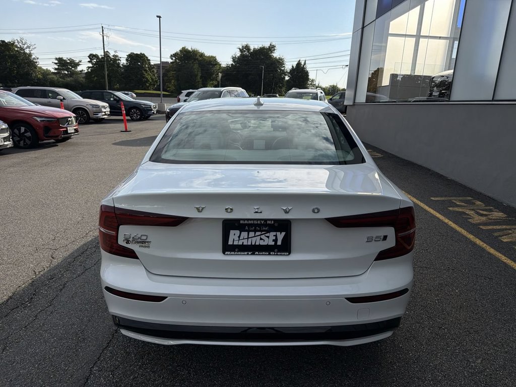 Certified 2024 Volvo S60 B5 Ultimate AWD/4WD image 7