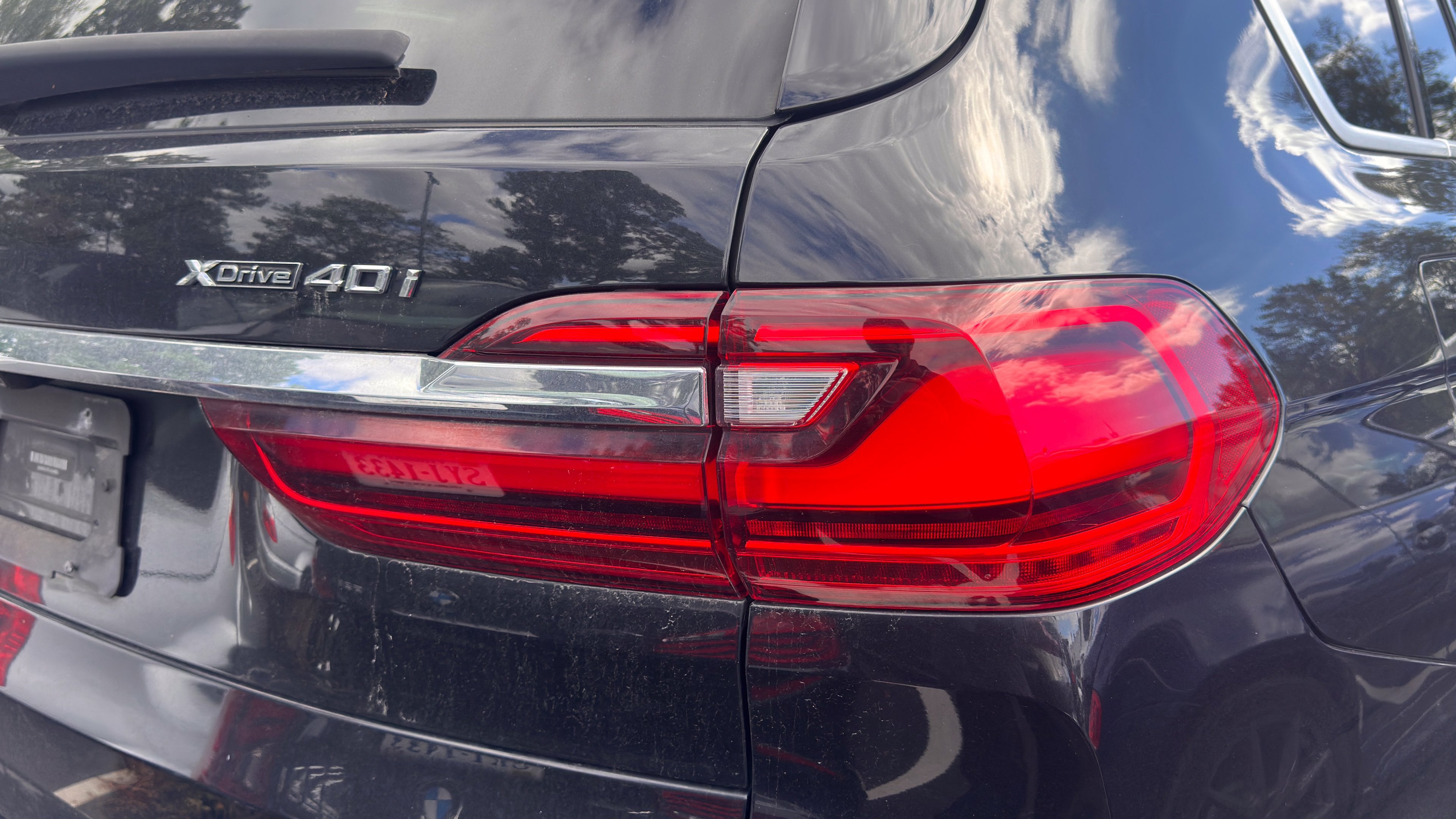 Used 2020 BMW X7 xDrive40i w/ Premium Package AWD/4WD image 7