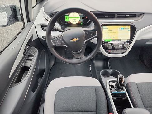 Used 2019 Chevrolet Bolt LT FWD image 11