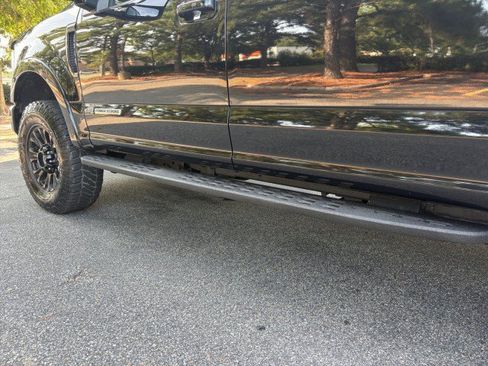 Used 2021 Ford F350 Lariat w/ Tremor Off-Road Package AWD/4WD image 16