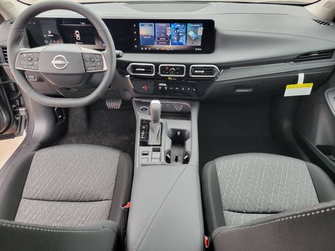New 2026 Nissan Sentra SV w/ SV Convenience Package FWD image 7