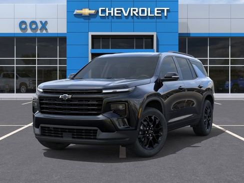 New 2026 Chevrolet Traverse LT w/ Midnight/Sport Edition FWD image 6