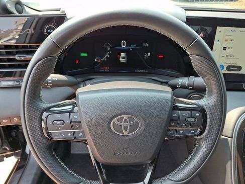 Used 2023 Toyota Mirai w/ Advanced Technology Package RWD image 20